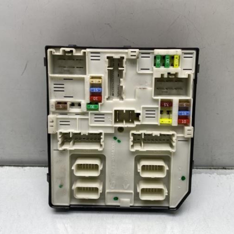 Boitier USM  RENAULT SCENIC 3 Photo n°1