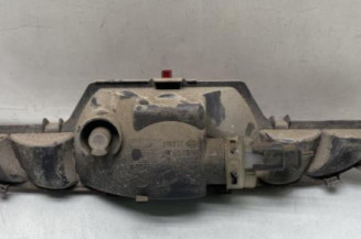 Anti brouillard arriere PEUGEOT 208 1