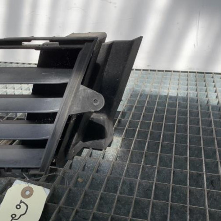 Grille de pare choc RENAULT CLIO 3 Photo n°1