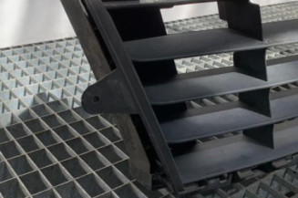 Grille de pare choc RENAULT CLIO 3