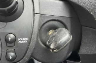 Grille de pare choc RENAULT CLIO 3