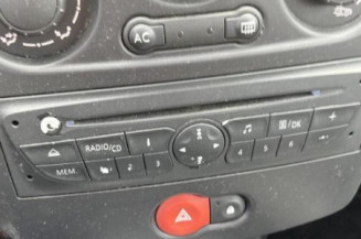 Grille de pare choc RENAULT CLIO 3