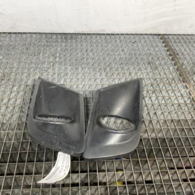 Enjoliveur anti brouillard PEUGEOT 207 Photo n°5