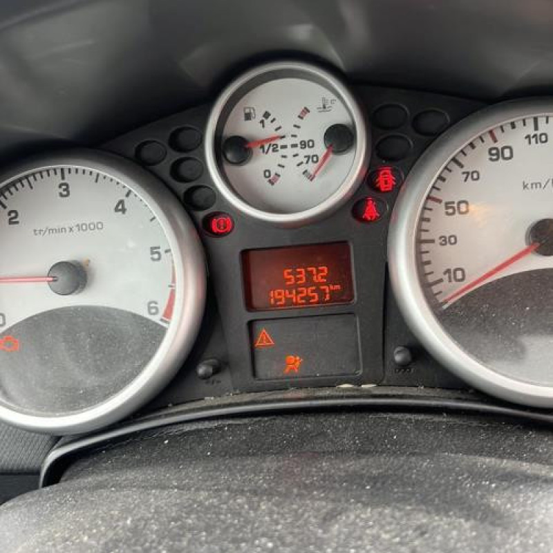 Enjoliveur anti brouillard PEUGEOT 207 Photo n°7