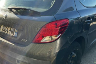 Enjoliveur anti brouillard PEUGEOT 207