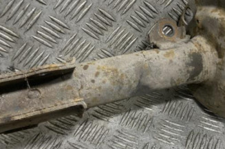 Amortisseur avant gauche TOYOTA YARIS 2