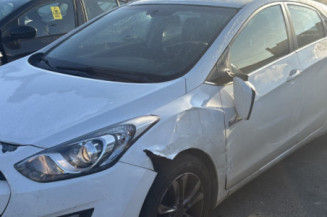 HYUNDAI I 30 2 PHASE 1 1.6 CRDI - 16V TURBO Photo n°1