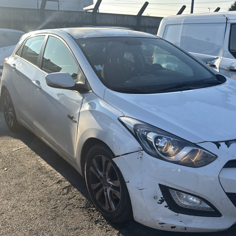 HYUNDAI I 30 2 PHASE 1 1.6 CRDI - 16V TURBO Photo n°2