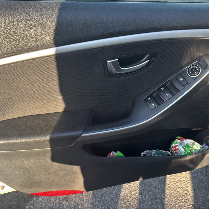 HYUNDAI I 30 2 PHASE 1 1.6 CRDI - 16V TURBO Photo n°9