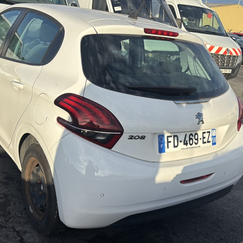 PEUGEOT 208 1 PHASE 2 1.5 BLUE HDI - 16V TURBO Photo n°5
