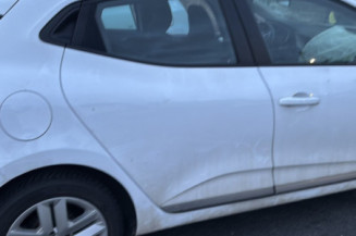 RENAULT CLIO 5 PHASE 1 1.0i - 12V SCE 70