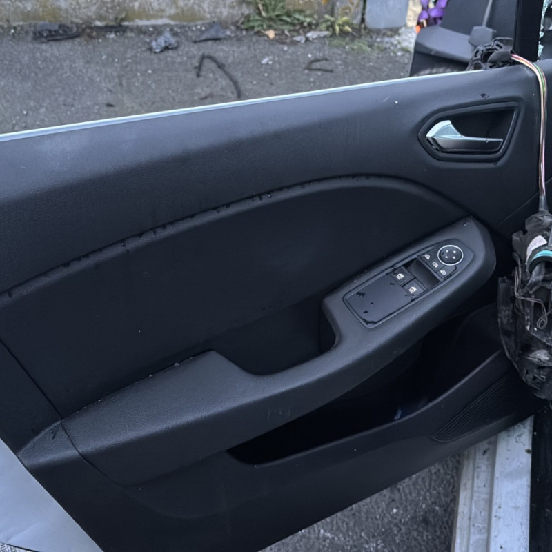 RENAULT CLIO 5 PHASE 1 1.0i - 12V SCE 70 Photo n°11