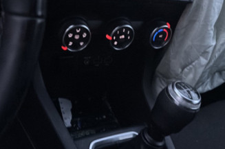 RENAULT CLIO 5 PHASE 1 1.0i - 12V SCE 70