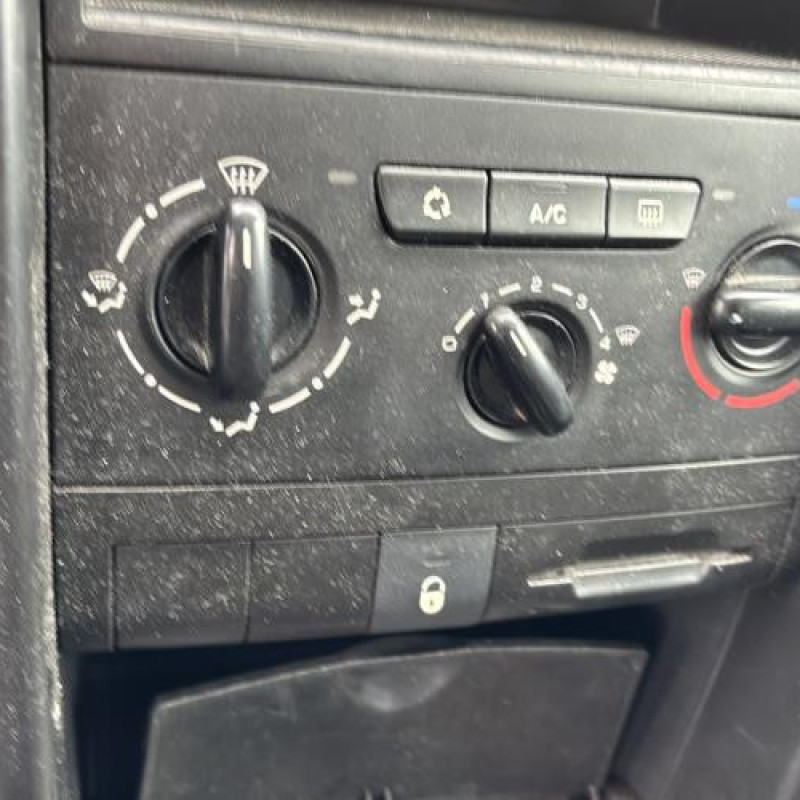 Aile avant gauche PEUGEOT 207 Photo n°20