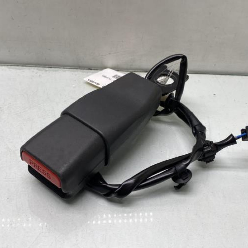 Attache ceinture avant droit CITROEN C4 AIRCROSS Photo n°2