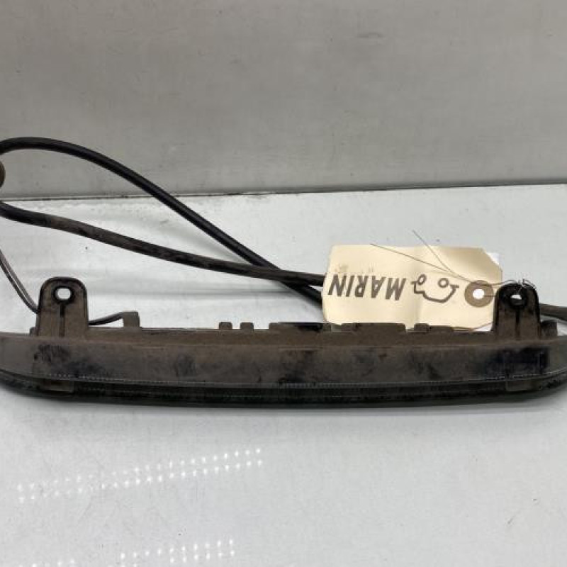 Feu arriere stop central CITROEN C4 AIRCROSS Photo n°2