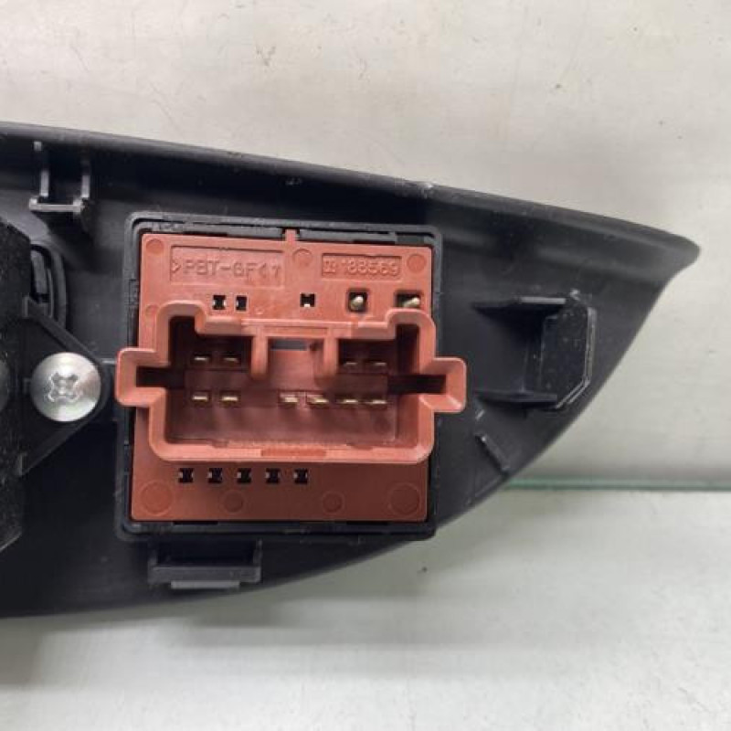 Interrupteur de leve vitre avant gauche CITROEN C4 AIRCROSS Photo n°4