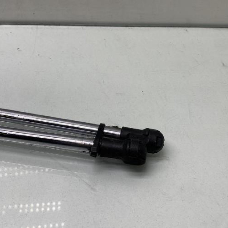 Verin de coffre CITROEN C4 AIRCROSS Photo n°2