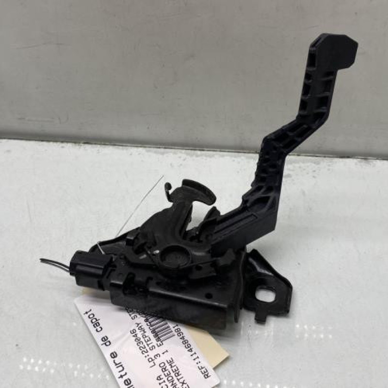 Fermeture de capot DACIA SANDERO 3 STEPWAY Photo n°1