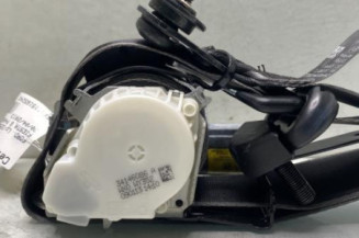 Pretensionneur de ceinture avant droit FORD FIESTA 6 Photo n°1