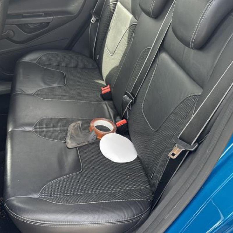 Pretensionneur de ceinture avant droit FORD FIESTA 6 Photo n°20