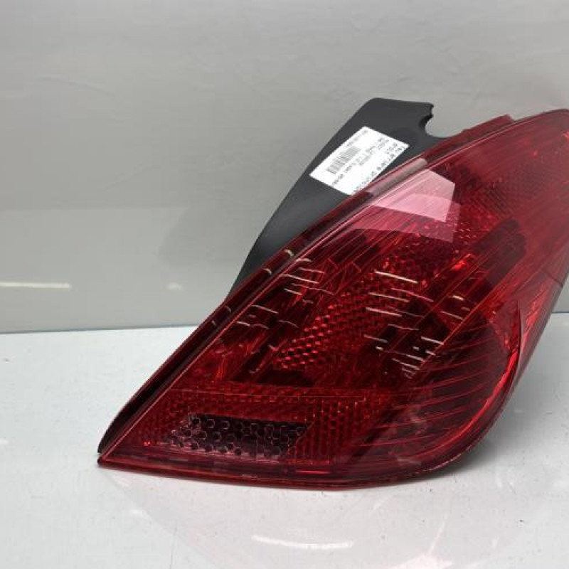 Feu arriere principal droit (feux) PEUGEOT 308 1 Photo n°1