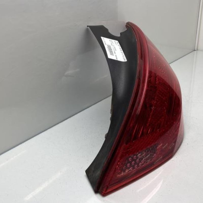 Feu arriere principal droit (feux) PEUGEOT 308 1 Photo n°3