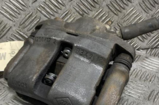 Etrier avant gauche (freinage) RENAULT CLIO 2 Photo n°1