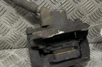 Etrier avant gauche (freinage) RENAULT CLIO 2