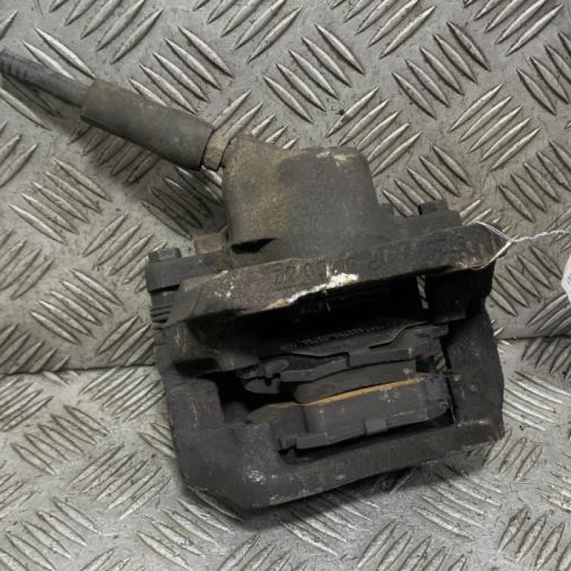 Etrier avant gauche (freinage) RENAULT CLIO 2 Photo n°3