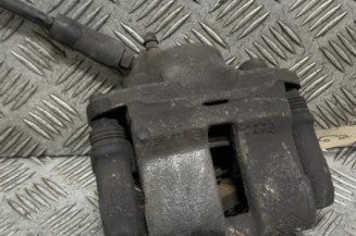 Etrier avant droit (freinage) RENAULT CLIO 2 Photo n°1