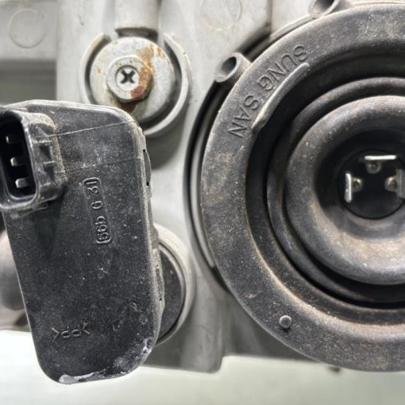 Optique avant principal gauche (feux)(phare) DAEWOO KALOS Photo n°4