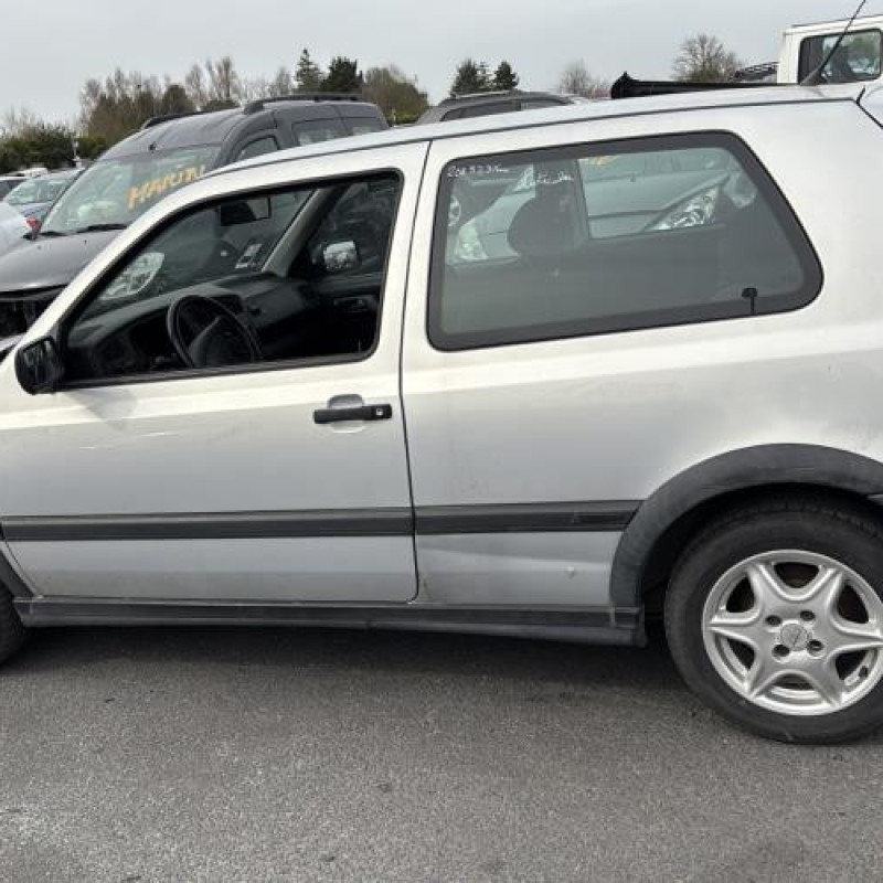 Optique avant secondaire droit (feux)(clignotant) VOLKSWAGEN GOLF 3 Photo n°9