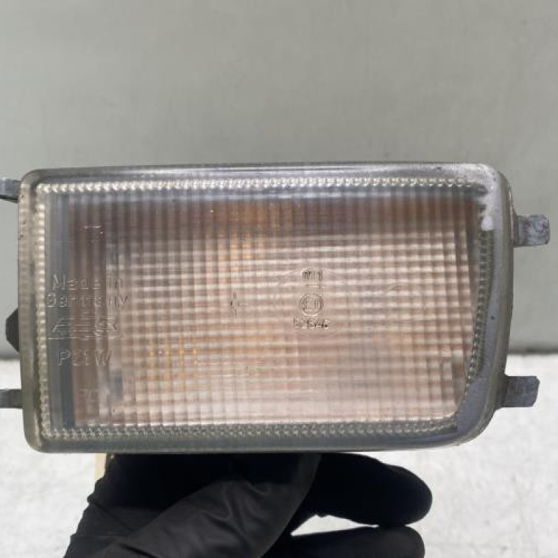 Optique avant secondaire gauche (feux)(clignotant) VOLKSWAGEN GOLF 3 Photo n°1