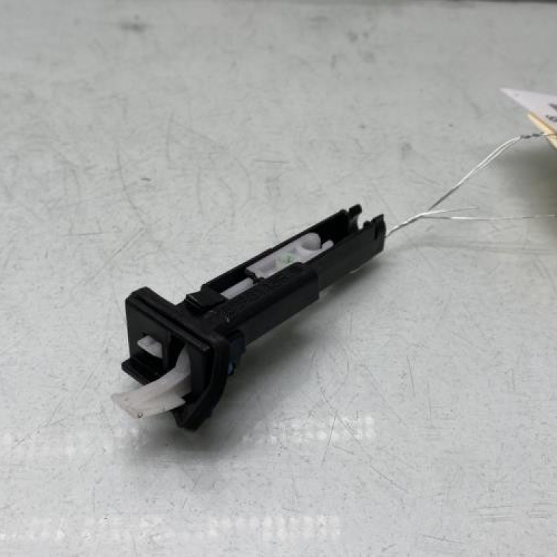 Actionneur verrou trappe d'essence DACIA SANDERO 3 STEPWAY Photo n°2