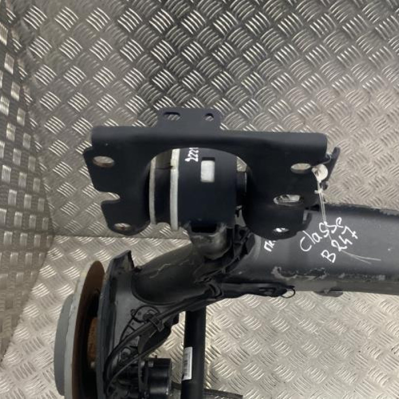 Essieu arriere MERCEDES CLASSE B 247 Photo n°7