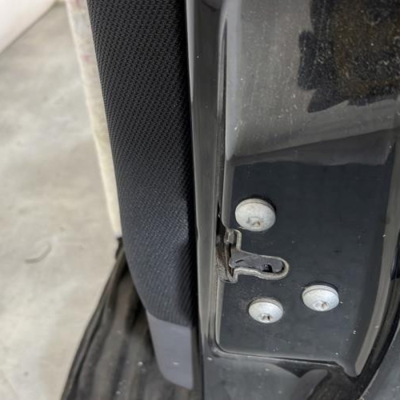 Porte avant droit ALFA ROMEO 147 Photo n°7