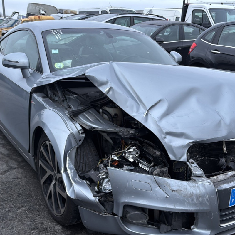 AUDI TT 2 COUPE PHASE 1 2.0 TDI - 16V TURBO QUATTRO 4X4 Photo n°2