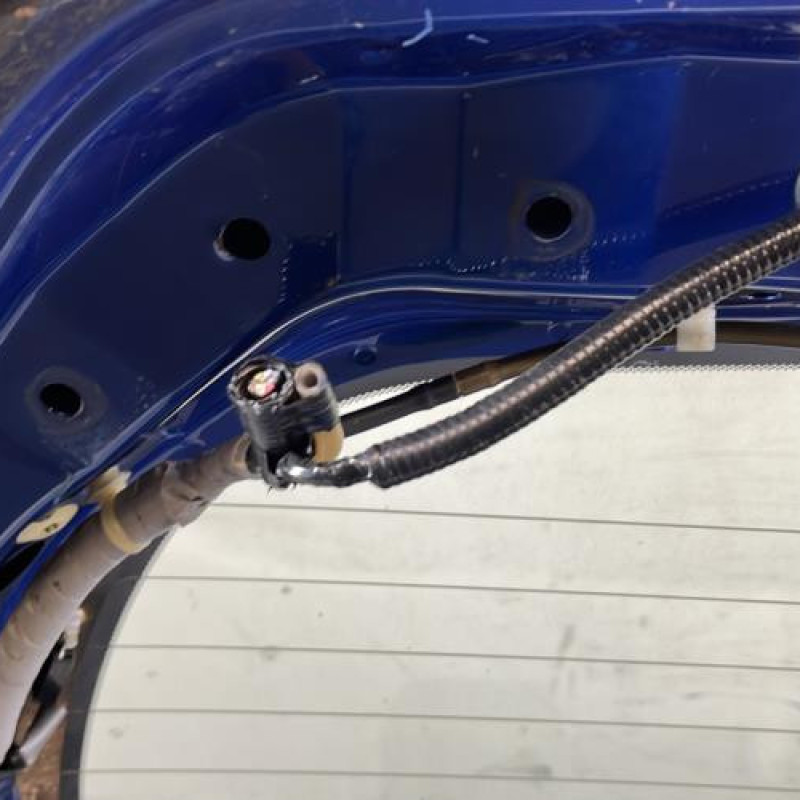 Malle/Hayon arriere HONDA ACCORD 7 Photo n°8