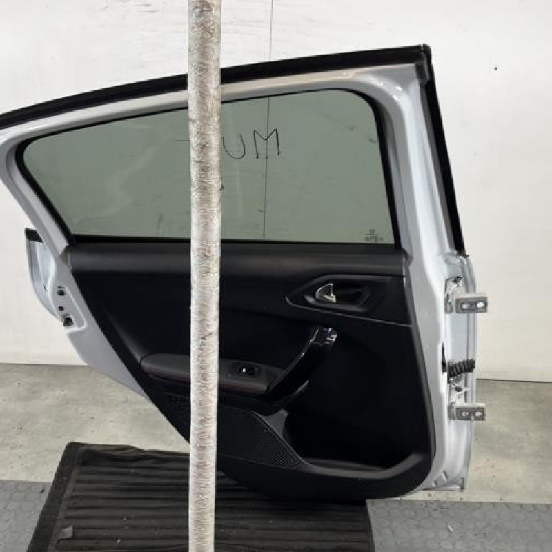 Porte arriere gauche PEUGEOT 208 1 Photo n°6