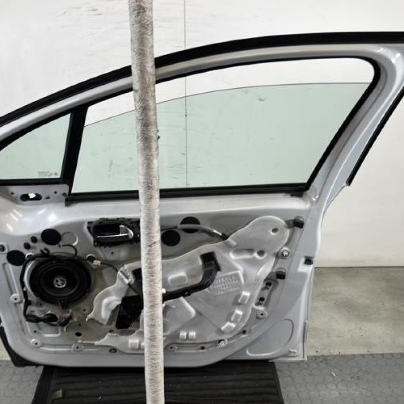 Porte avant droit PEUGEOT 208 1 Photo n°6