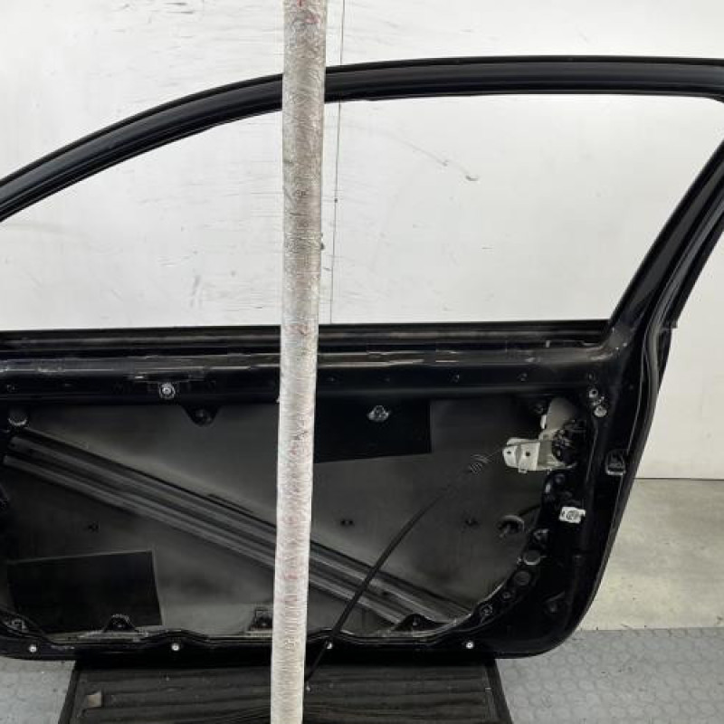 Porte avant droit VOLKSWAGEN POLO 4 Photo n°7