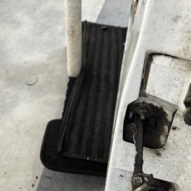 Porte avant gauche CITROEN SAXO Photo n°3