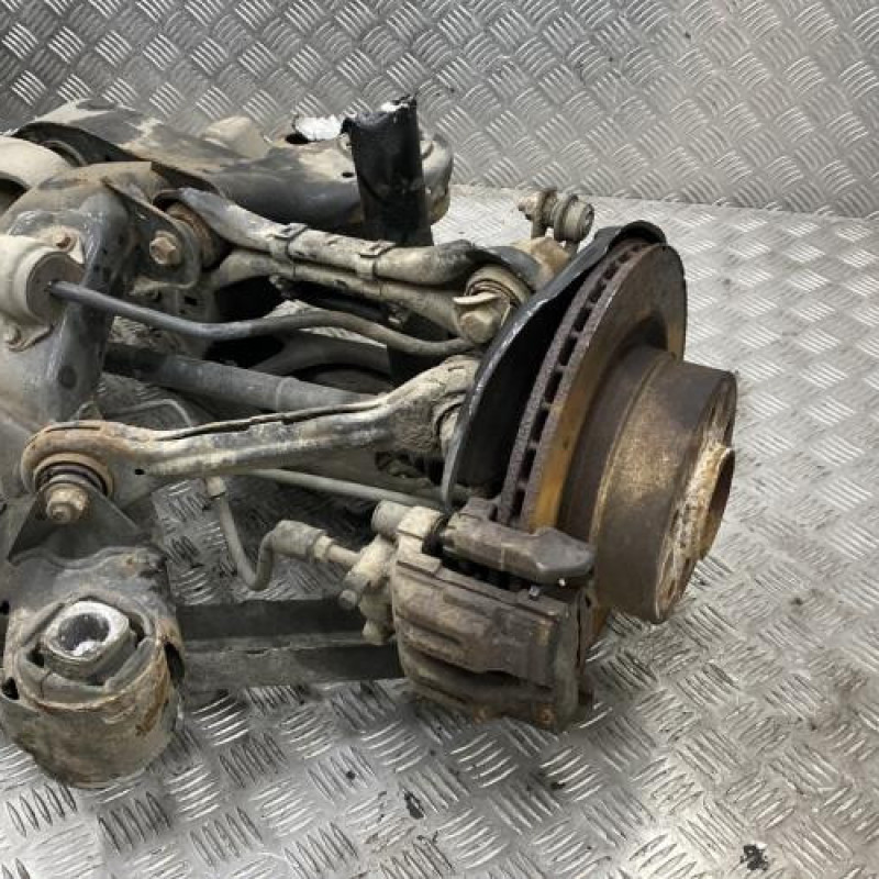 Train arriere complet BMW SERIE 1 E88 Photo n°2