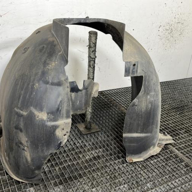 Pare boue avant gauche CITROEN C4 1 Photo n°3