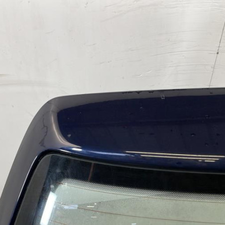 Malle/Hayon arriere VOLKSWAGEN GOLF 4