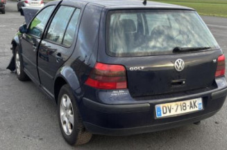 Malle/Hayon arriere VOLKSWAGEN GOLF 4
