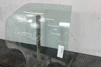 Vitre arriere droit DACIA LOGAN 1