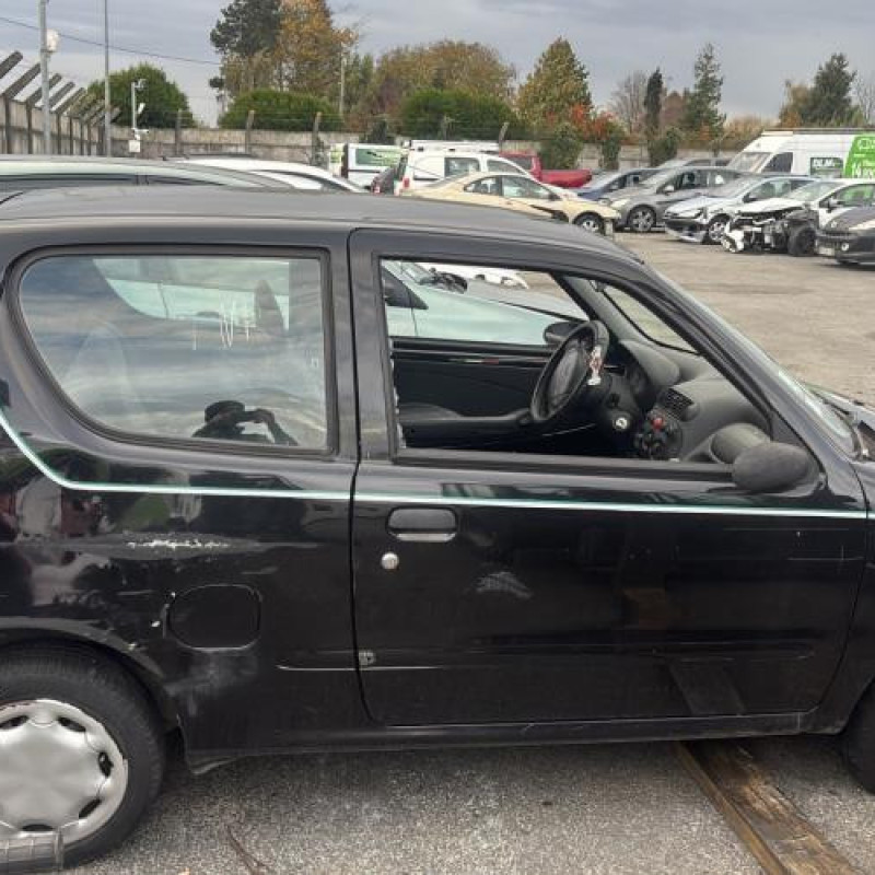 Retroviseur droit FIAT SEICENTO Photo n°10