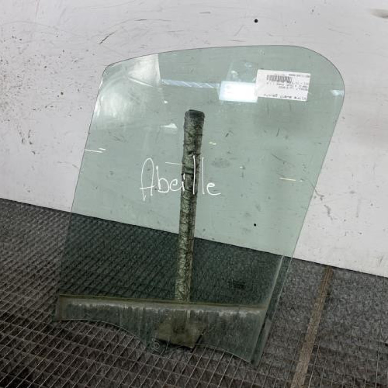 Vitre avant gauche RENAULT TRAFIC 3 COURT Photo n°3